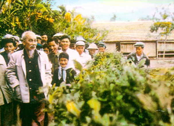 Ngày 8-12-1998: Ngày truyền thống Binh đoàn 16